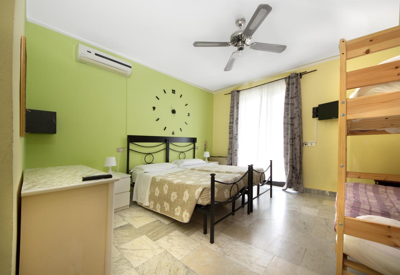 Olympic Kosher Holidays Hotel Sirmione Eksteriør billede